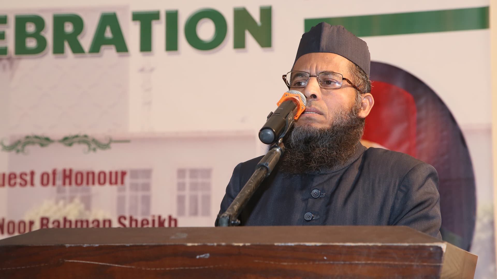 Sir Syed Day 2016, Jeddah. Photograph 28 of 101.