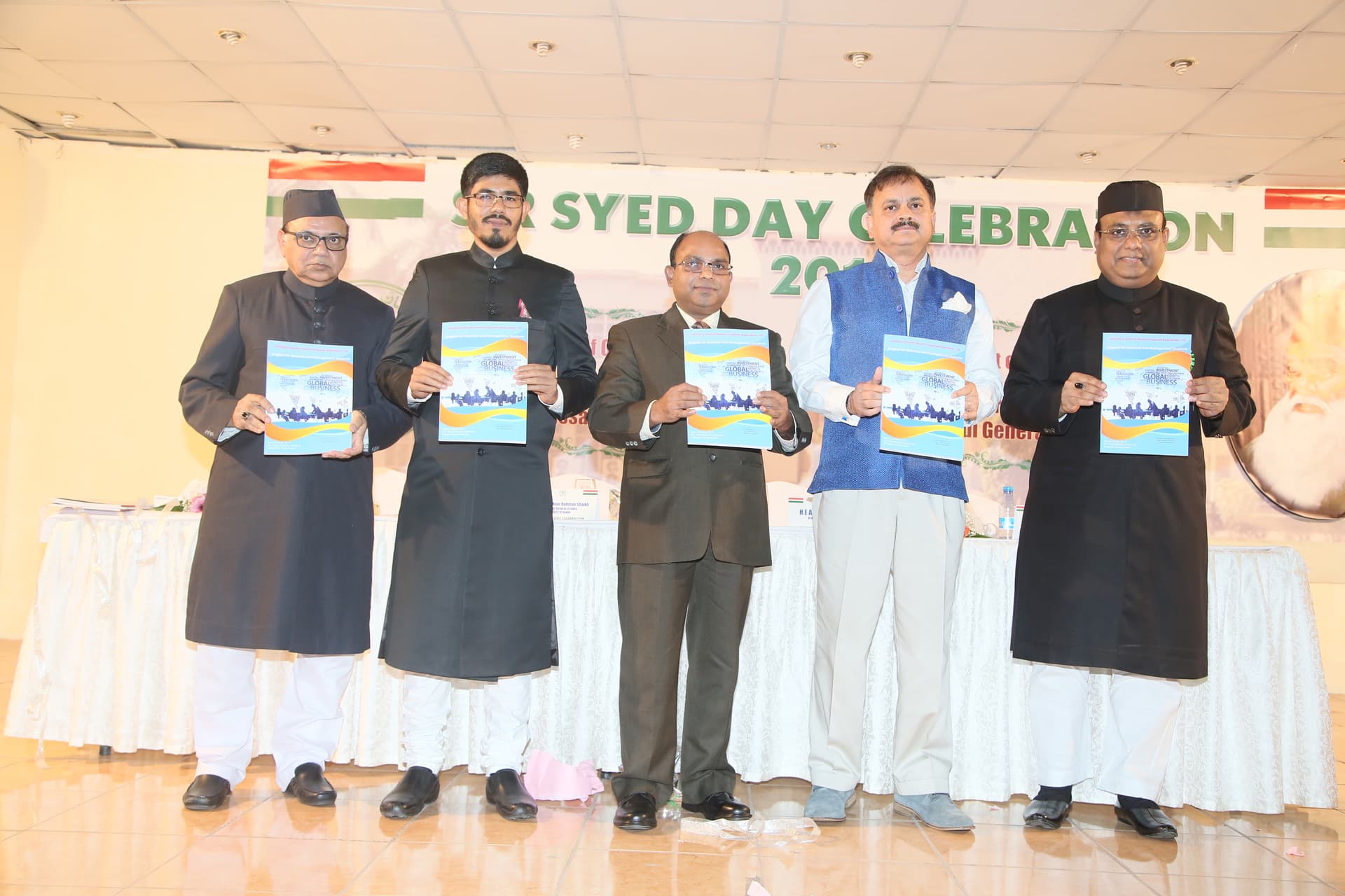 Sir Syed Day 2016, Jeddah. Photograph 54 of 101.