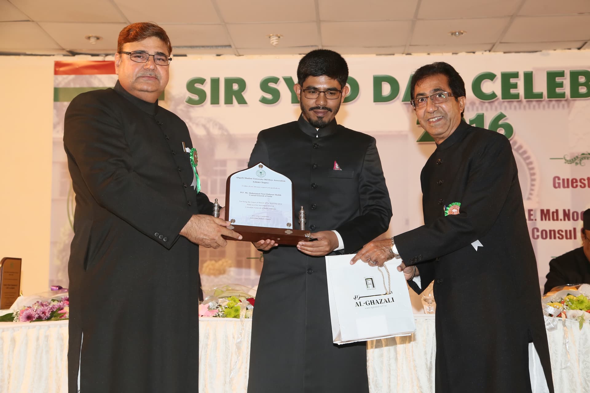 Sir Syed Day 2016, Jeddah. Photograph 60 of 101.