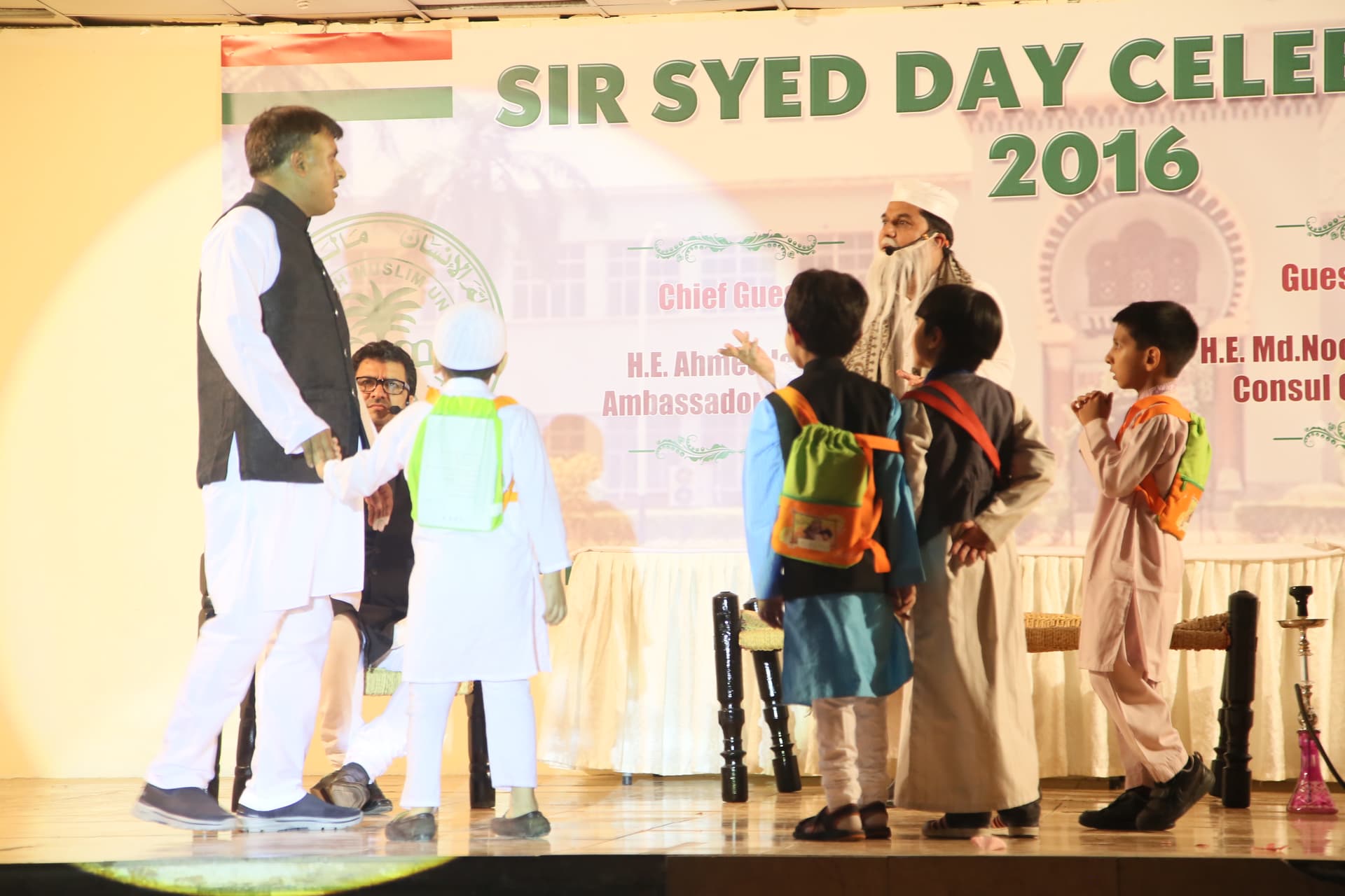 Sir Syed Day 2016, Jeddah. Photograph 67 of 101.