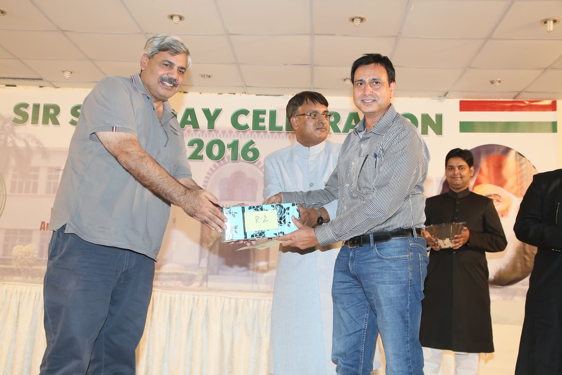 Sir Syed Day 2016, Jeddah. Photograph 75 of 101.